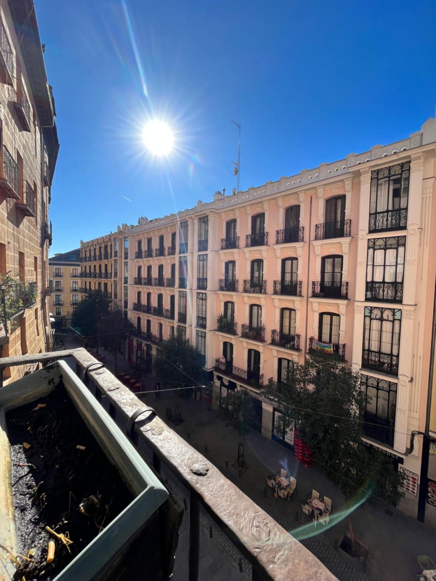 Loft Plaza Mayor 2 Temporal Madrid Exterior photo